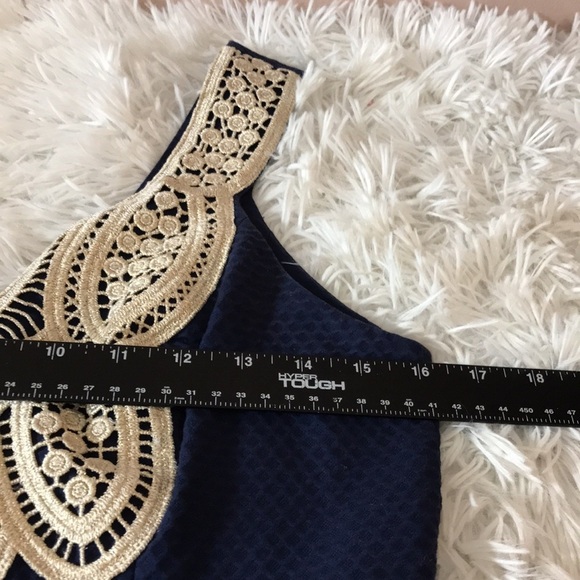 NWT Lilly Pulitzer Largo True Navy Embroidered Shify Dress - Picture 6 of 13